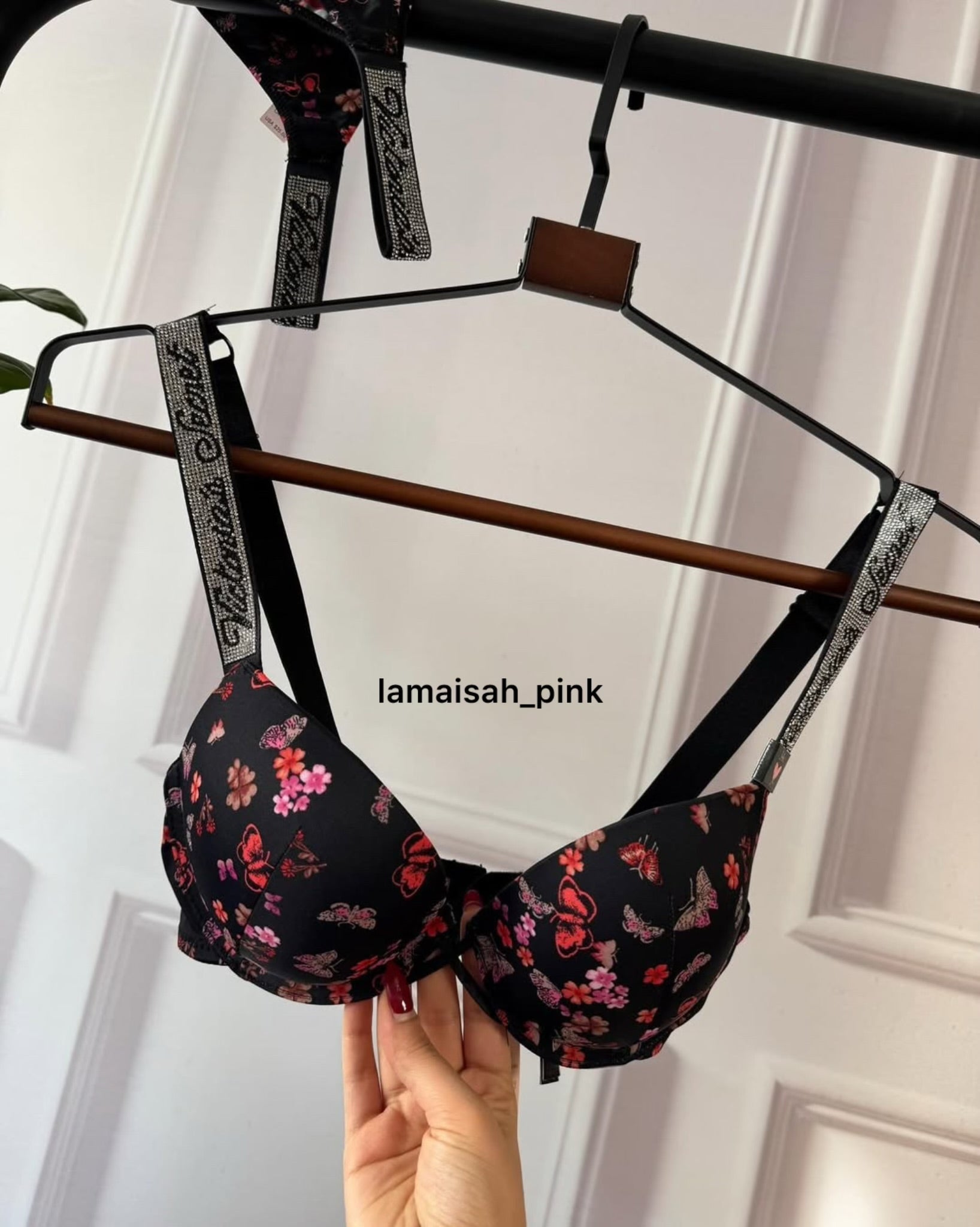 VS Criss Cross Floral Bra Set π
